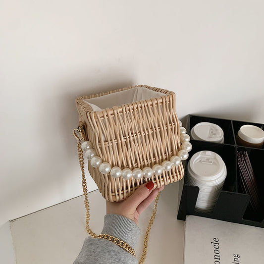 Internet Celebrity Rattan Weave Bag Women's 2023 Cross-Border Woven Bag Pearl Chain Handbag Small Square Bag Beach Bag Straw Bag